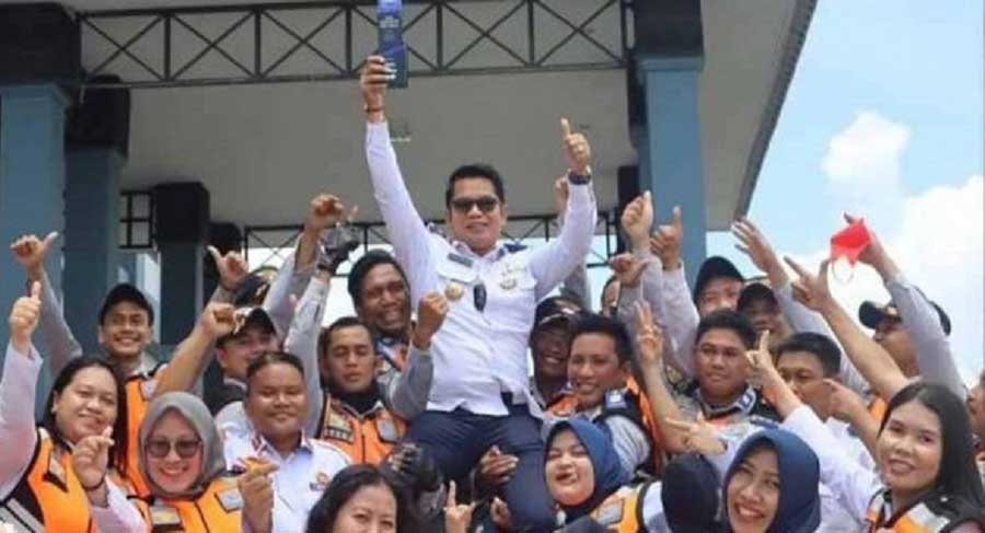 Aplikasi sistem penataan parkir ini berhasil membawa pemerintah setempat meraih penghargaan bergengsi yang diberikan MNC Portal Indonesia (MPI)